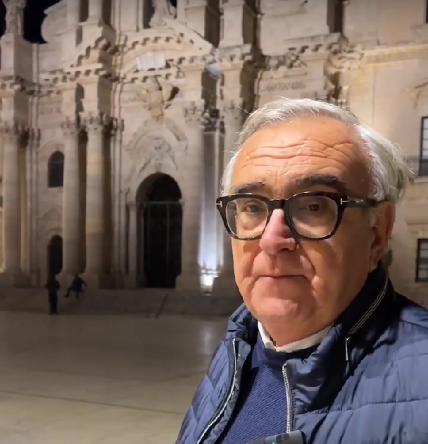 Cattedrale di Siracusa a Ortigia: conversazione con Carlo Castello